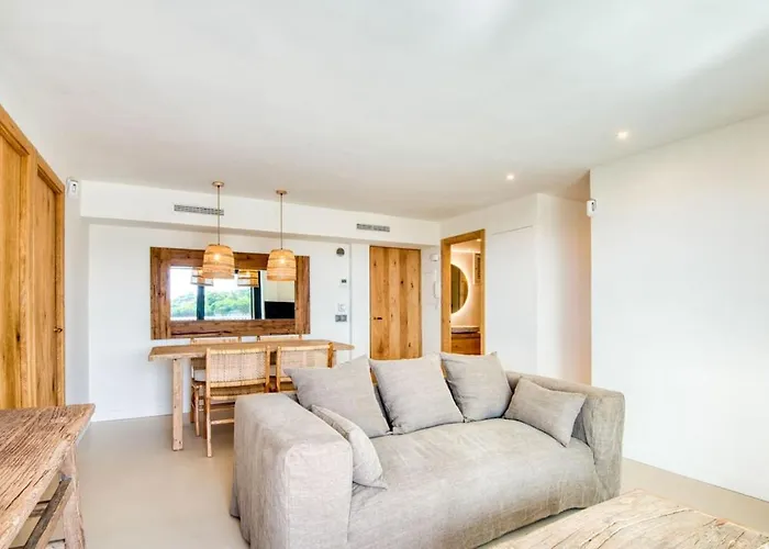 An With An Ocean View