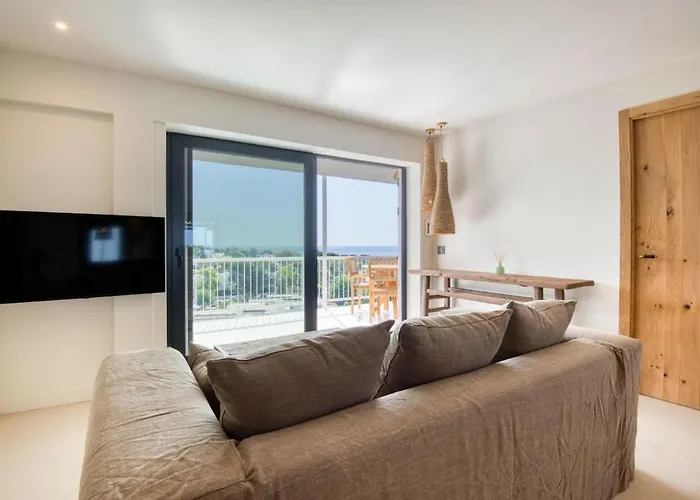 An With An Ocean View